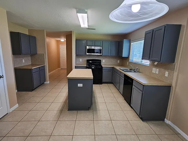 21362 Slate Crossing Ln — Photo 4