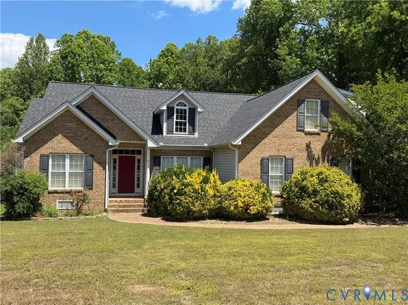 8132 Timberlake Ln, Mechanicsville, VA 23116