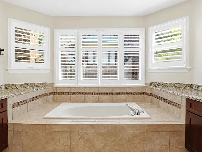 Primary Bathroom Soaking Tub