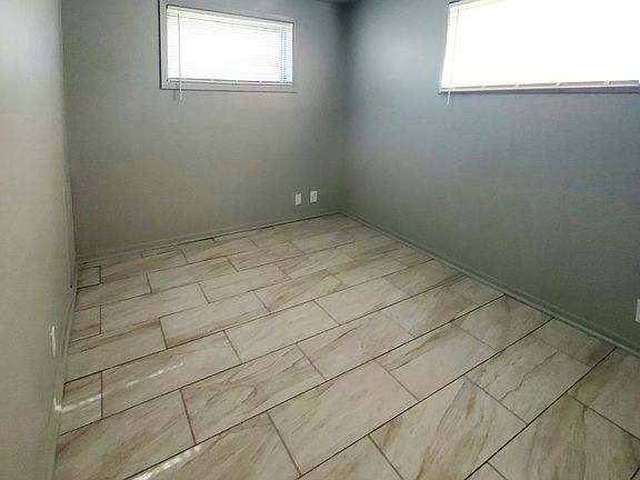 5th image of 4618 Redman Ave #46207