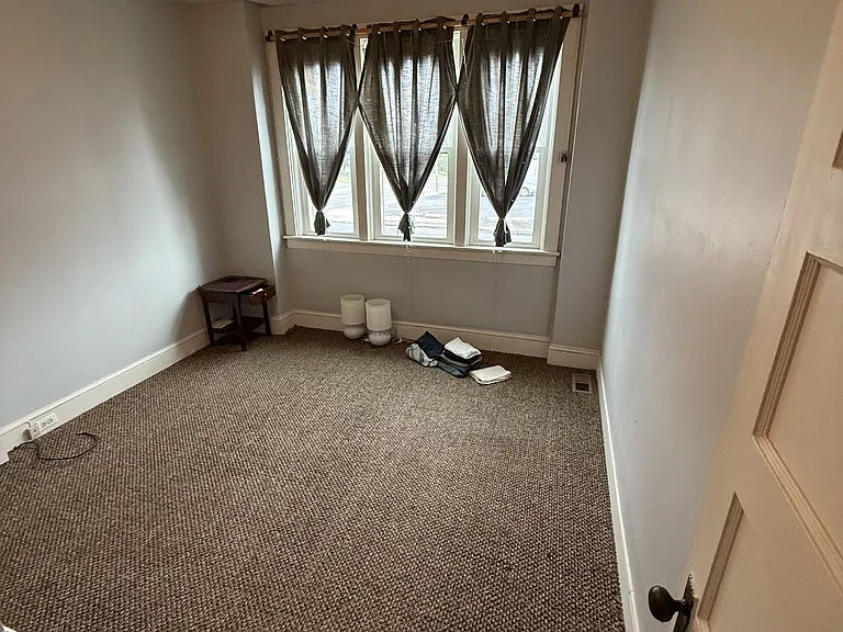 155 N Broad St — Photo 5