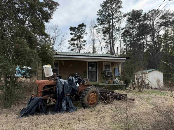 80 Great Oak Ln, Savannah, TN 38372