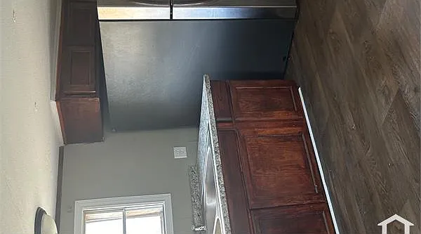 1713 Gilmore St #3A — Photo 9