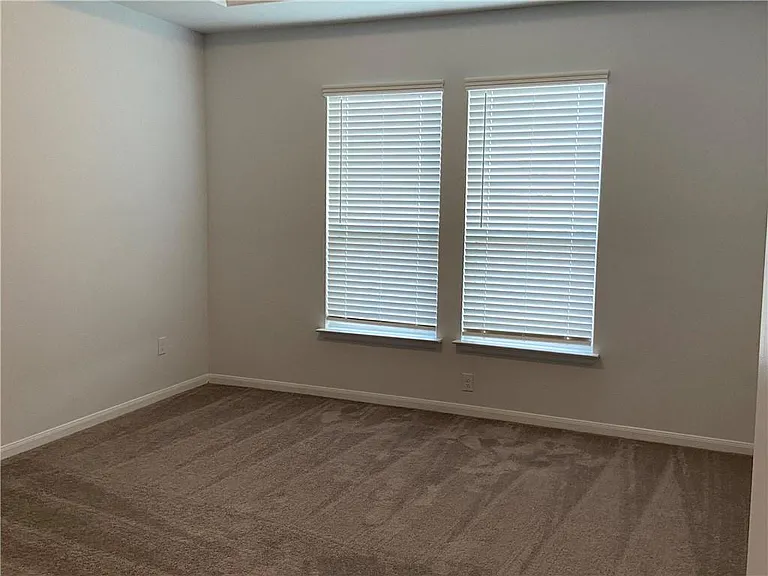 481 Leadtree Loop — Photo 18