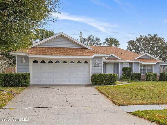 3rd image of 1723 Pga Blvd