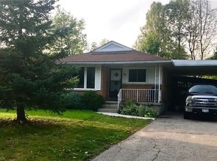 38 High St, Waterloo, ON N2L3X8