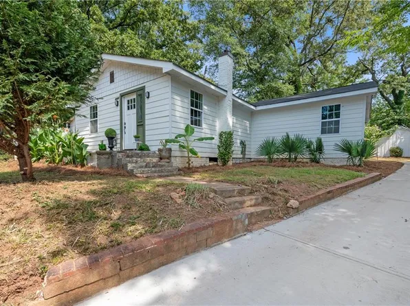 1315 McClelland Ave SW, Atlanta, GA 30344