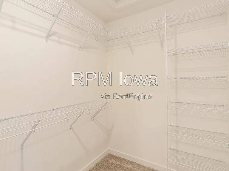 1241 NW Yorktown Dr — Photo 8