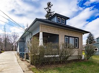 121 W 5th Ave, Berea, OH 44017