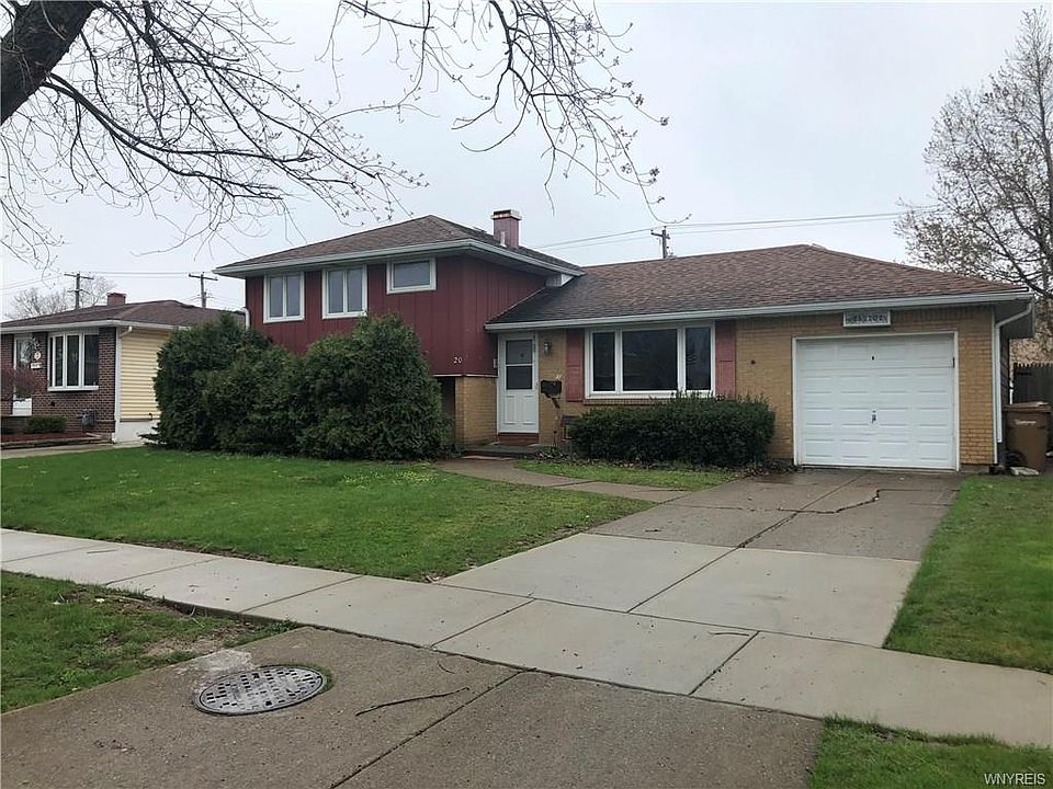 1st image of 20 Jamaica Ln