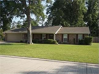1st image of 146 Beauregard Ave