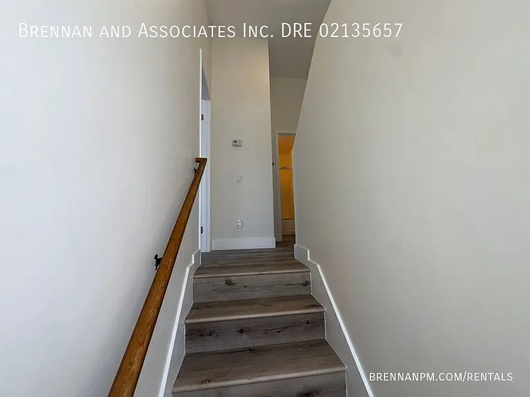 1130 Sumner Ave #J — Photo 13