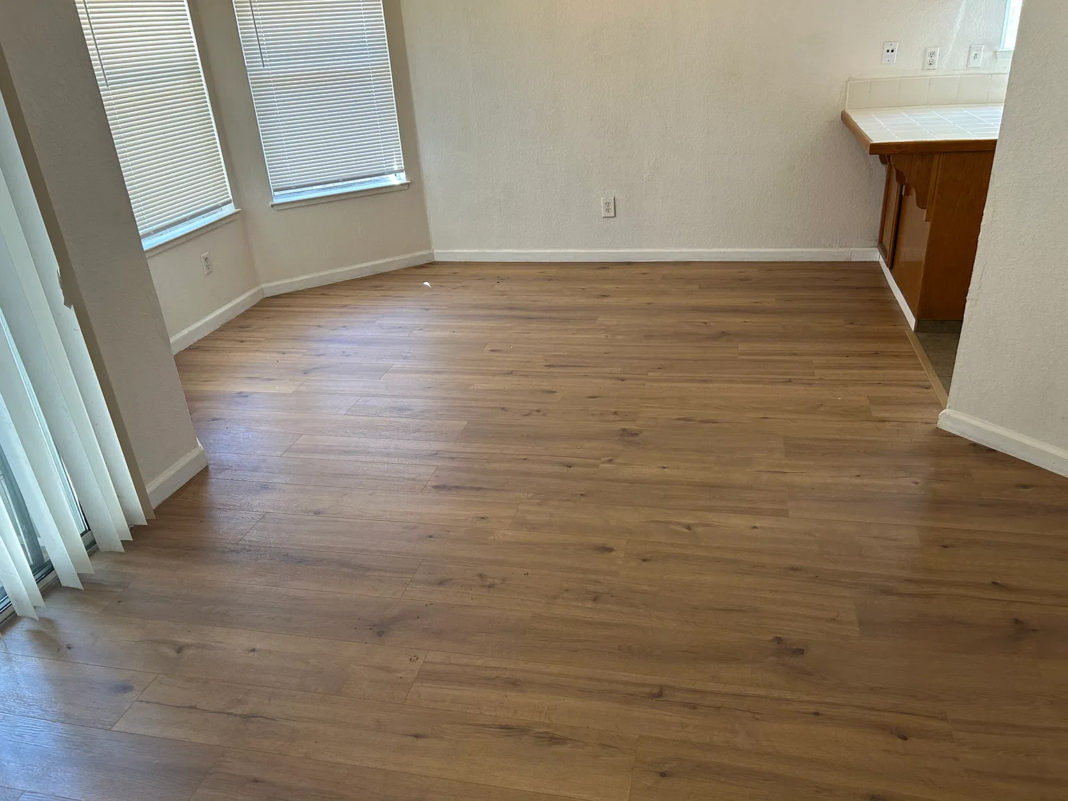 3 bed, 1519 sqft, $2,575 — Photo 2