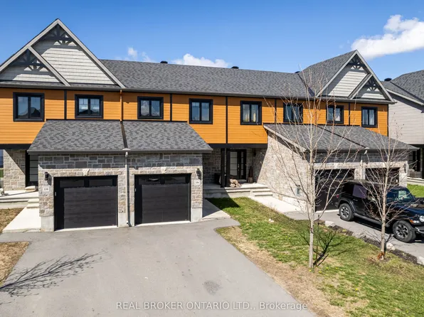 336 Twilight Ave, Russell, ON K4R 0E3
