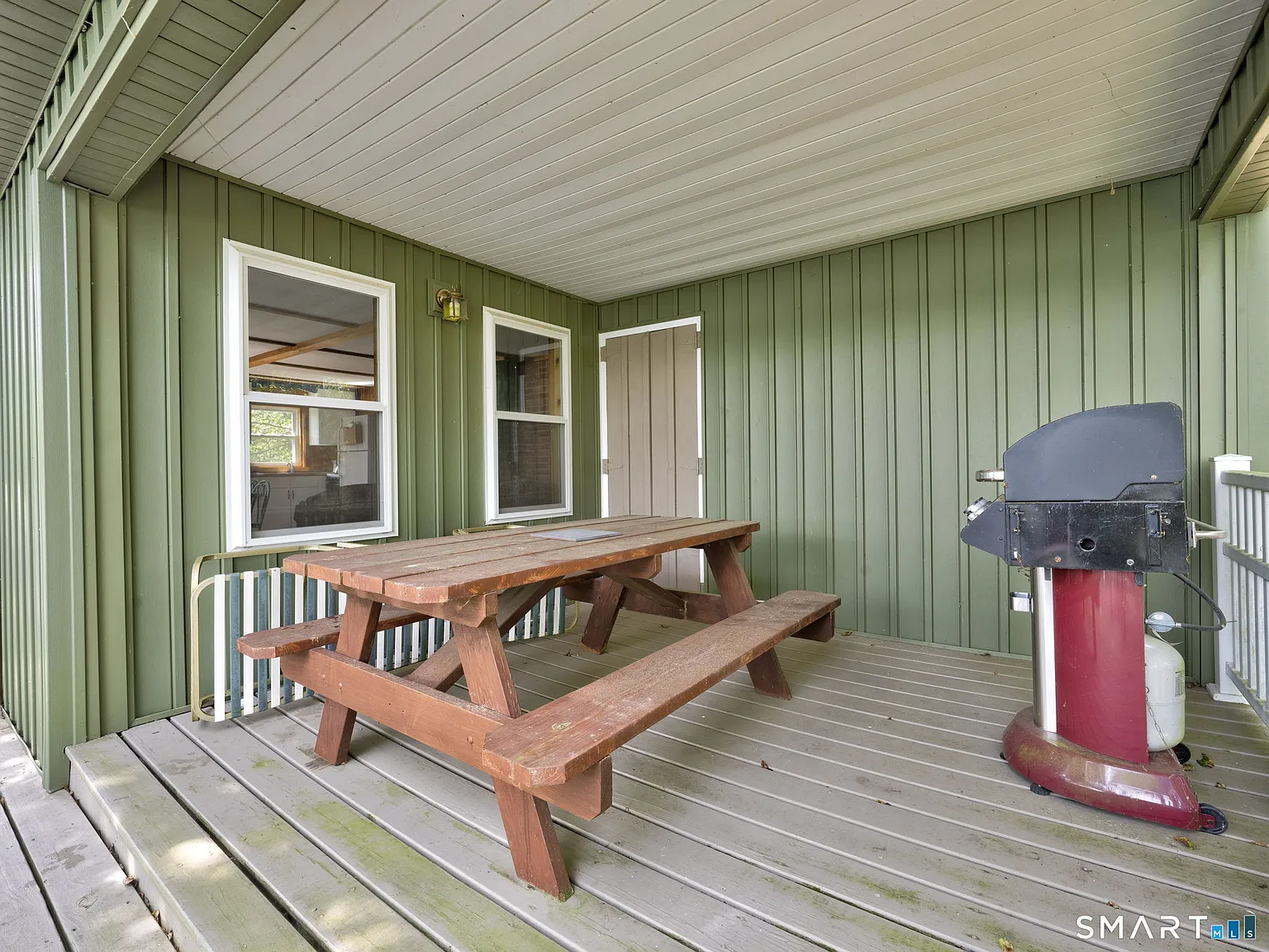3 bed, 807 sqft, $5,000 — Photo 3