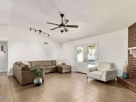 4th image of 5815 E EVANS Drive