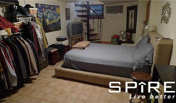 4th image of 308 W 73rd St APT A