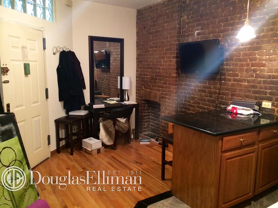 2nd image of 203 E 22nd St APT 2W