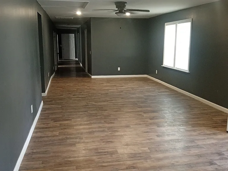 4601 Jefferson Ave SW — Photo 3