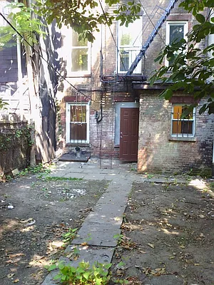 Rented by Evergreen Apartments BK | media 5