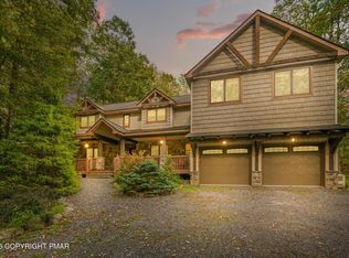 1310 Pine Cone Rd, Pocono Pines, PA 18350