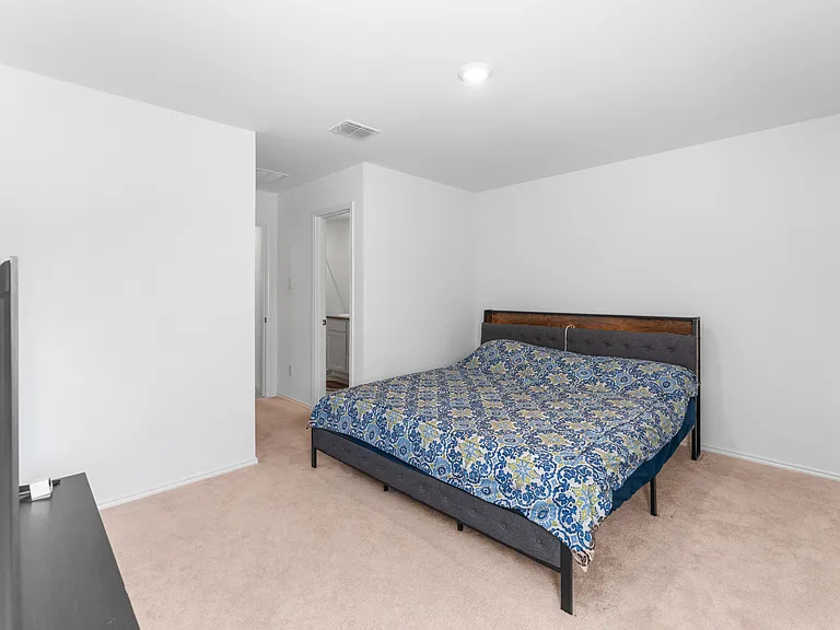 241 Thresher Ln — Photo 11