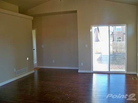 Windsor Spruce living room