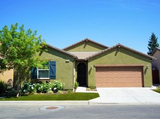 2413 N Picasso Ave, Hanford, CA 93230