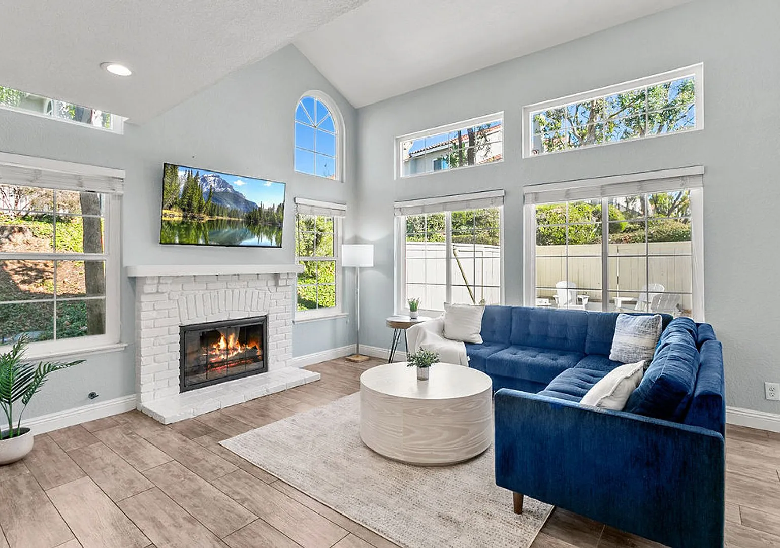 Updated & Furnished 3BR Townhome with Loft & Lake Access — Photo 1