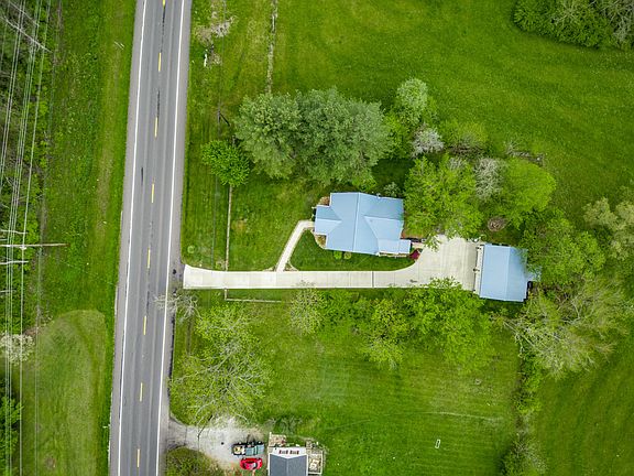 4th image of 4171 Highway 127 S