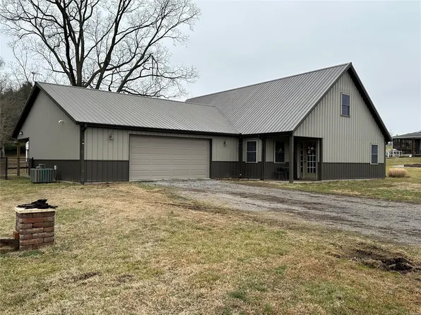 800 Lake Dr, Scott City, MO 63780