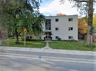 181 King St E #304, Caledon, ON L7E3T1