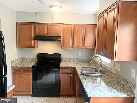 2nd image of 3329 Webley Ct