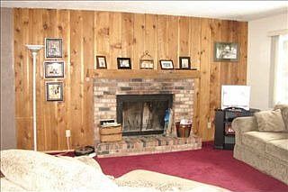 4th image of 2317 Garland Dr