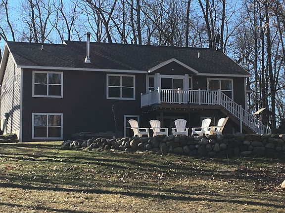3rd image of 195 Silverstone Dr