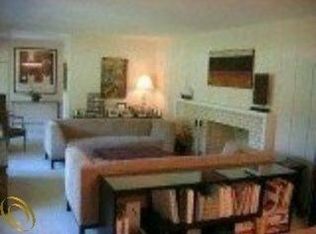 4045 Lincoln Dr, Bloomfield Hills, MI 48301