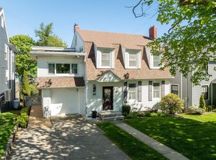 6031 Oakland Rd, Halifax, NS B3H 1N9