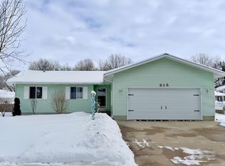 815 Saint Paul St, Marysville, MI