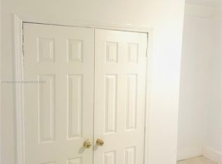 613 Sharar Ave #2B, Opa Locka, FL 33054