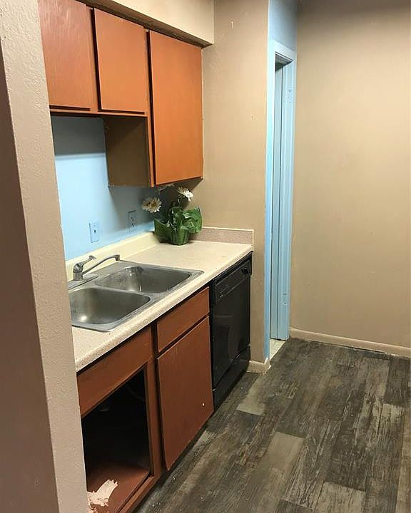1st image of 10211 Sugar Branch Dr APT 373
