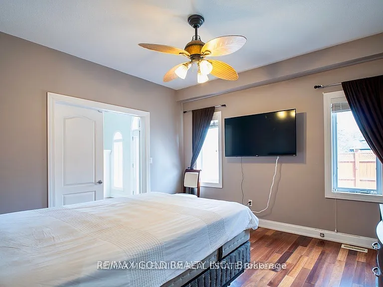 8905 McGarry Dr — Photo 19