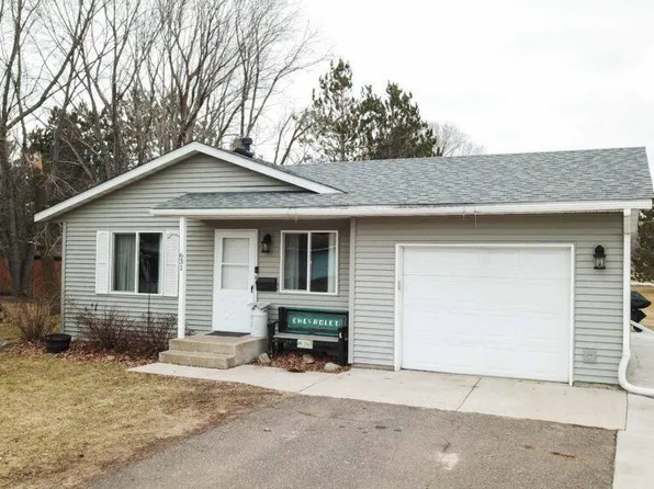 631 Wood St N, Mora, MN 55051