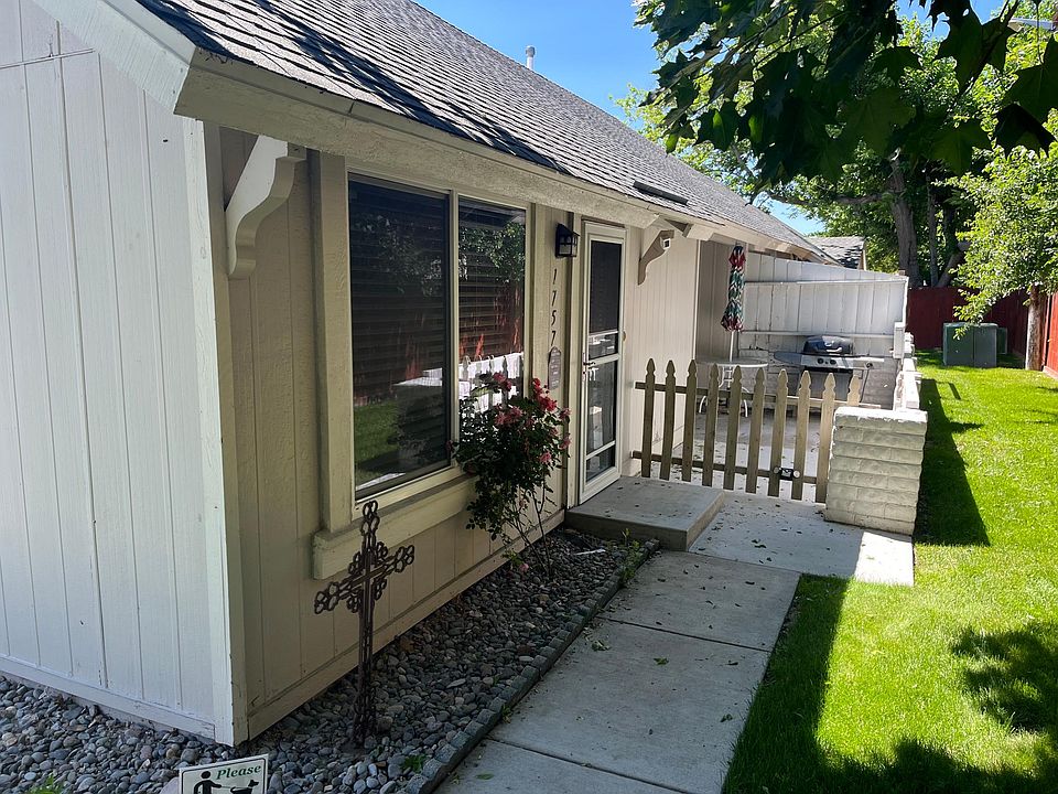 1st image of 1757 London Cir