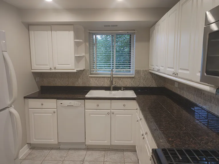 1463 Mercury Dr #209 — Photo 3