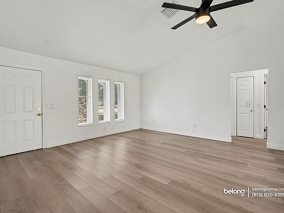 4th image of 2910 Country Club Blvd