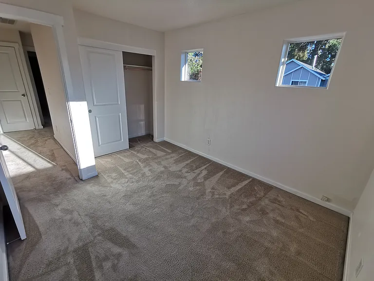 2597 SW 179th Ter — Photo 13