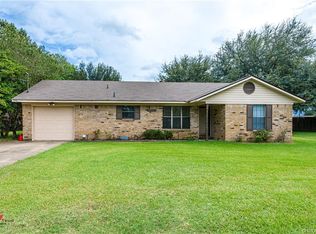 295 N Willow Dr, Bossier City, LA 71111