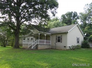 92 Concord Rd, Asheville, NC 28803