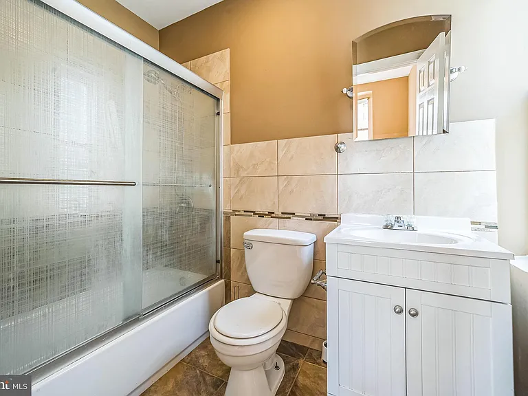 3817 Haverford Ave — Photo 18