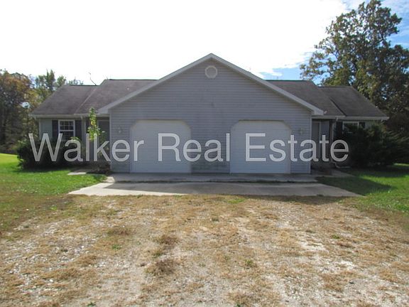 4th image of 407 9th Street Cir APT 1
